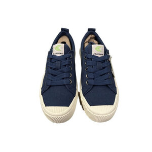 NIB Women's Cariuma OCA Low Canvas Sneakers Size 5 Shadow Blue